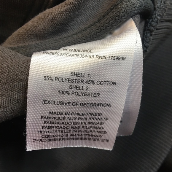 New Balance Ladies Track Jacket SZ Medium Full Zip - Picture 7 of 7